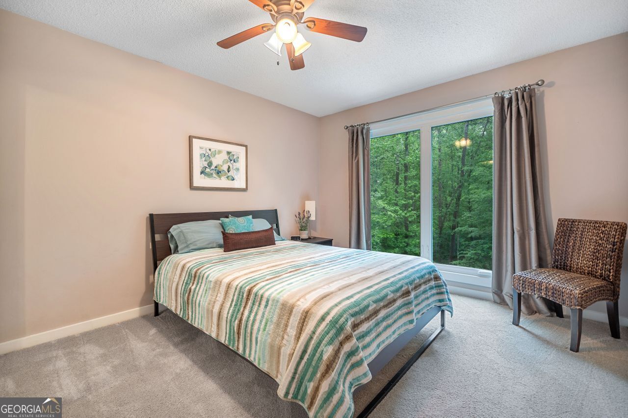 Willow Point - Residential