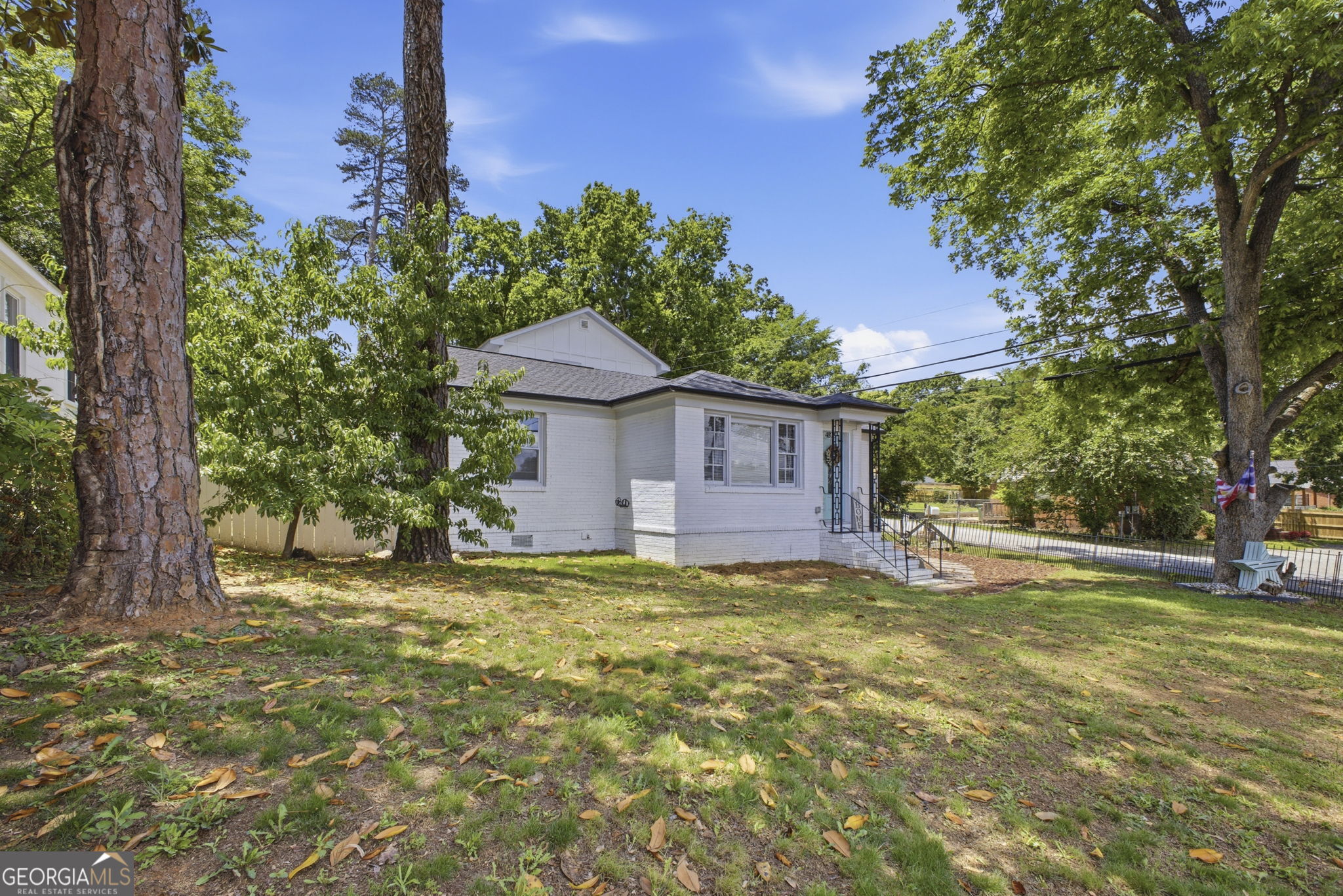 4825 River RD