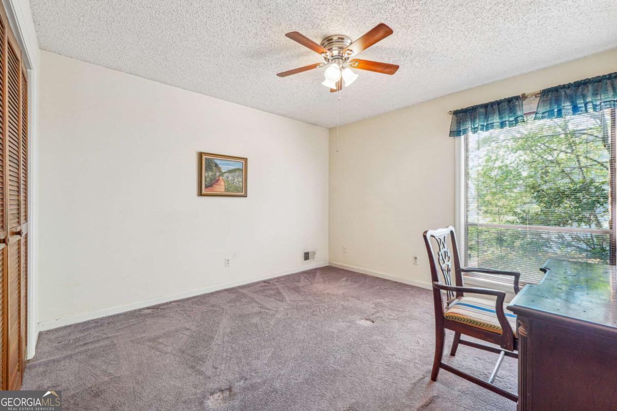 Willow Point - Residential