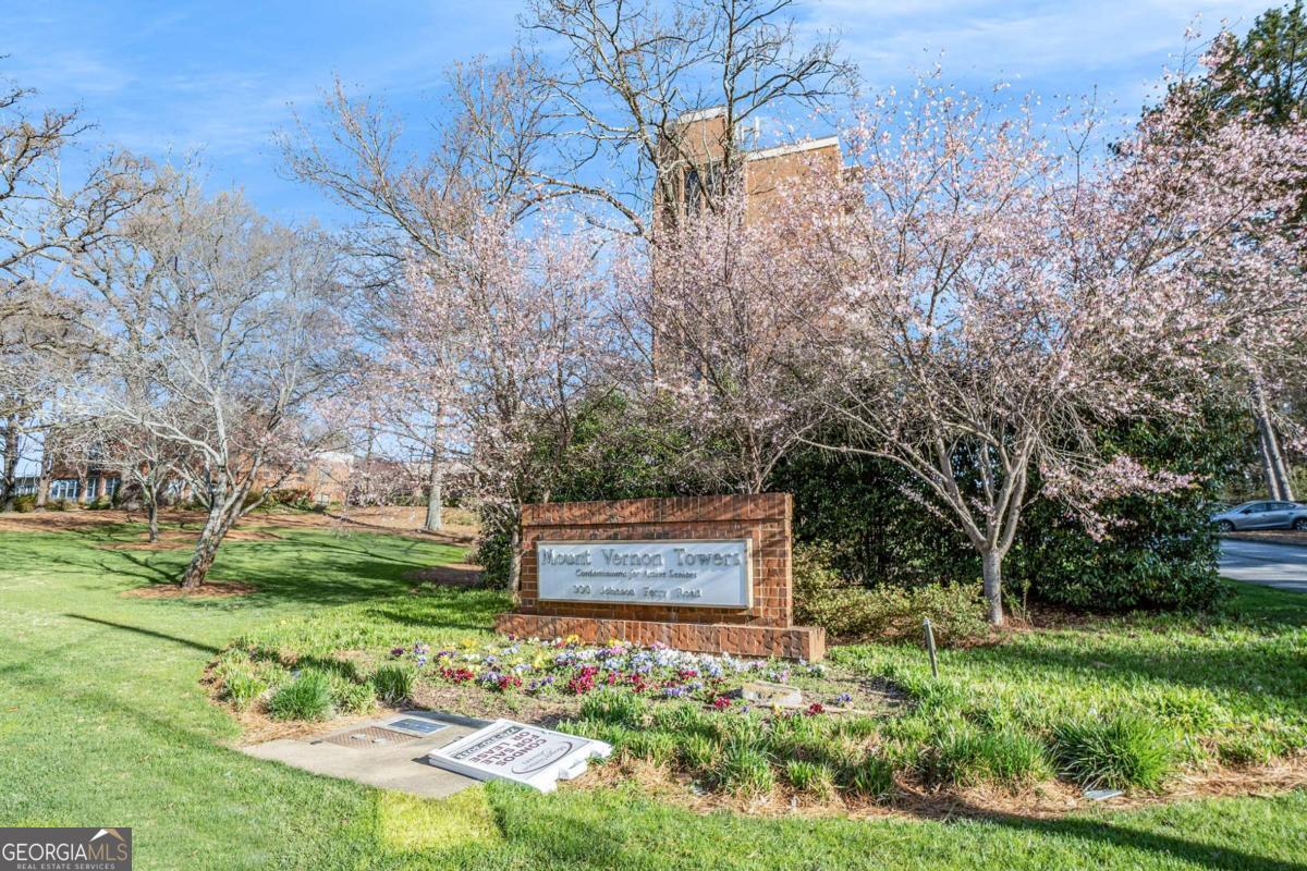 300 Johnson Ferry RD NE A203