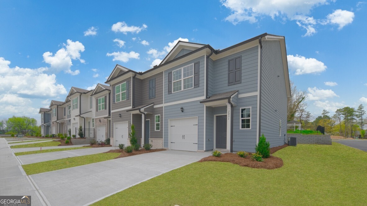 2031 Roseleigh DR