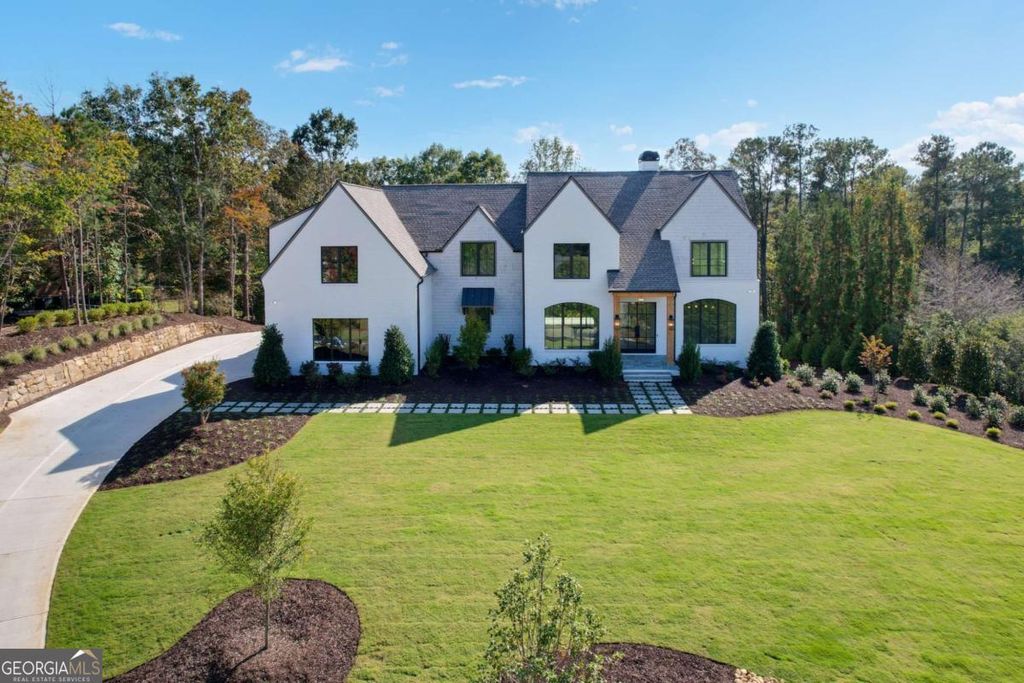 Photo of 1320 Cashiers Way, Roswell, GA 30075 (MLS # 10630497)