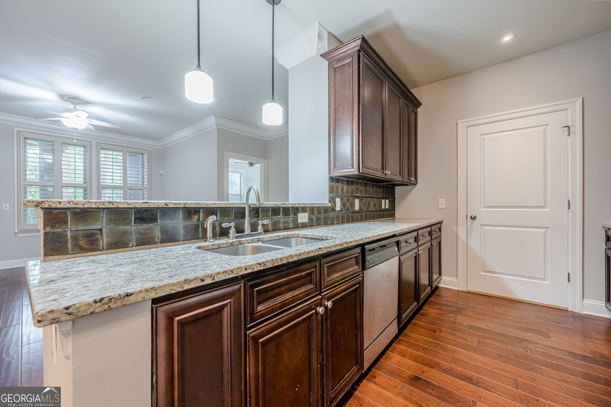 901 Abernathy RD NE 2070