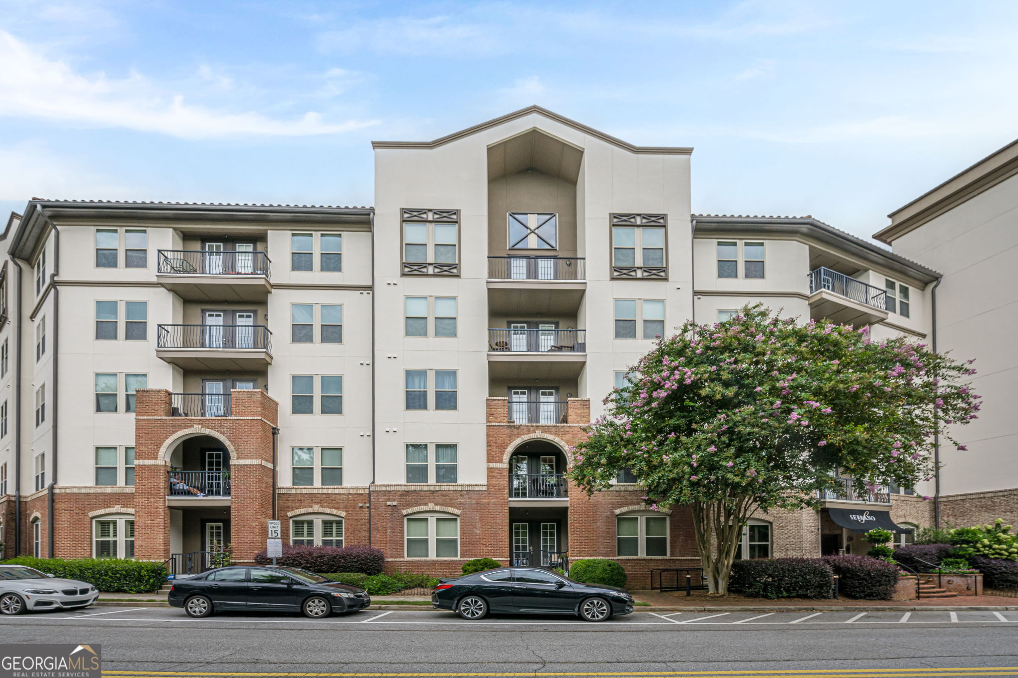 901 Abernathy RD NE 2070