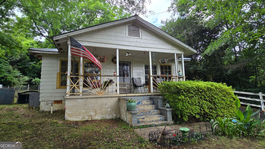 Photo of 163 Swint Avenue SE, Milledgeville, GA 31061 (MLS # 10771244)