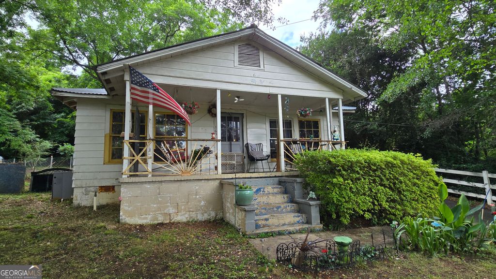 Photo of 163 Swint Avenue SE, Milledgeville, GA 31061 (MLS # 10771244)