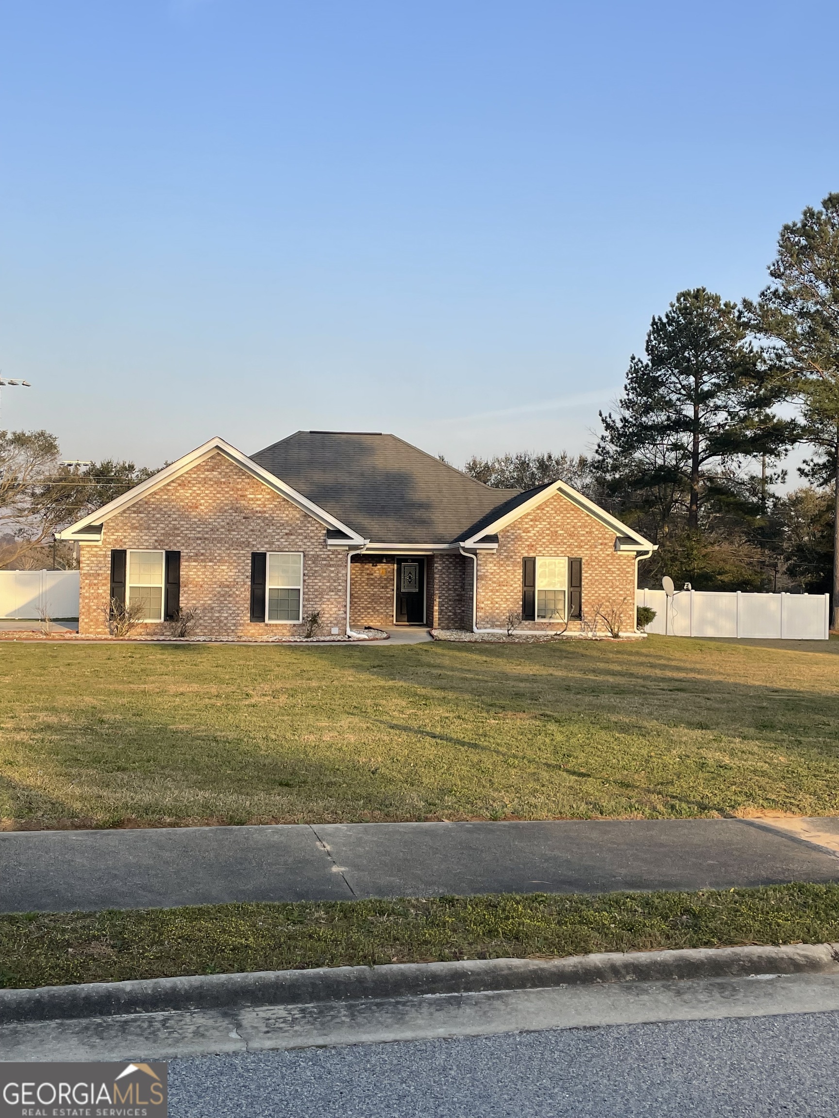 MLS: 10474330