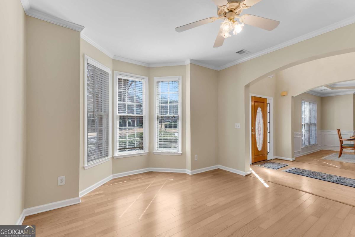 1107 Carroll CT
