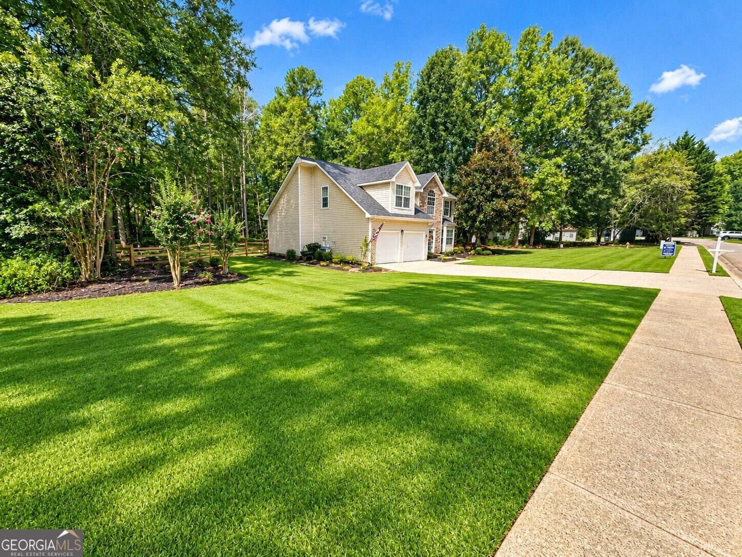 60 Aberdeen CT