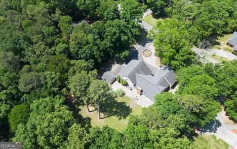 Photo of 224 Shadowood Drive SE, Calhoun, GA 30701 (MLS # 10771480)