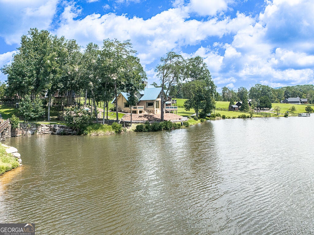 201 Mountainside PKWY
