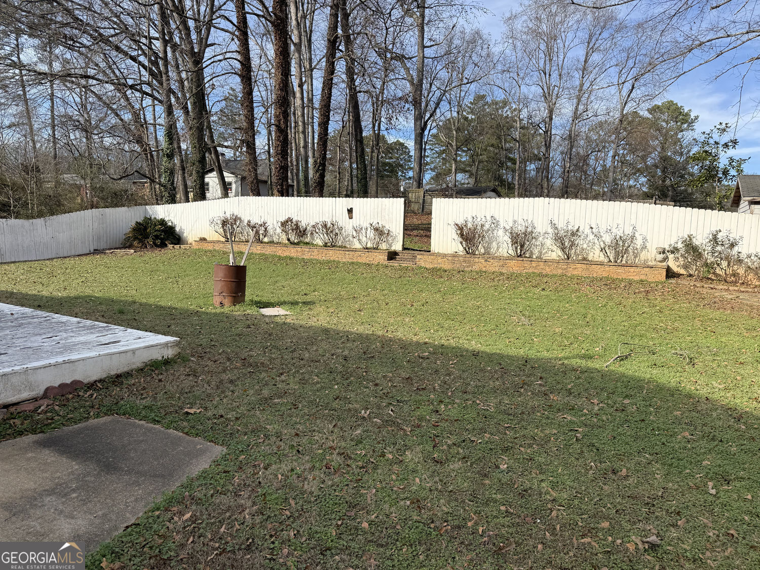 658 Benson Hurst DR SW