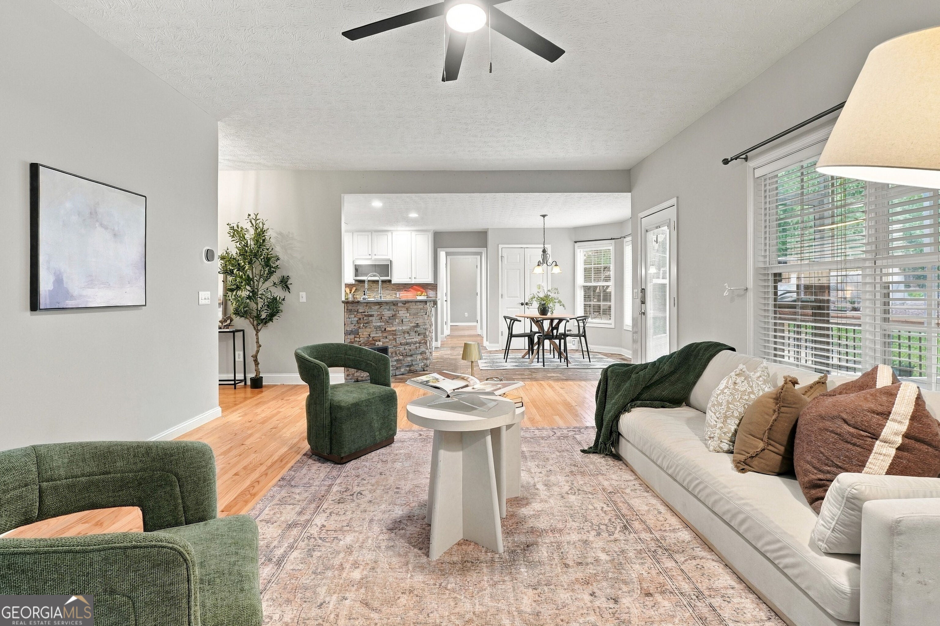 1343 Windsor Glen DR