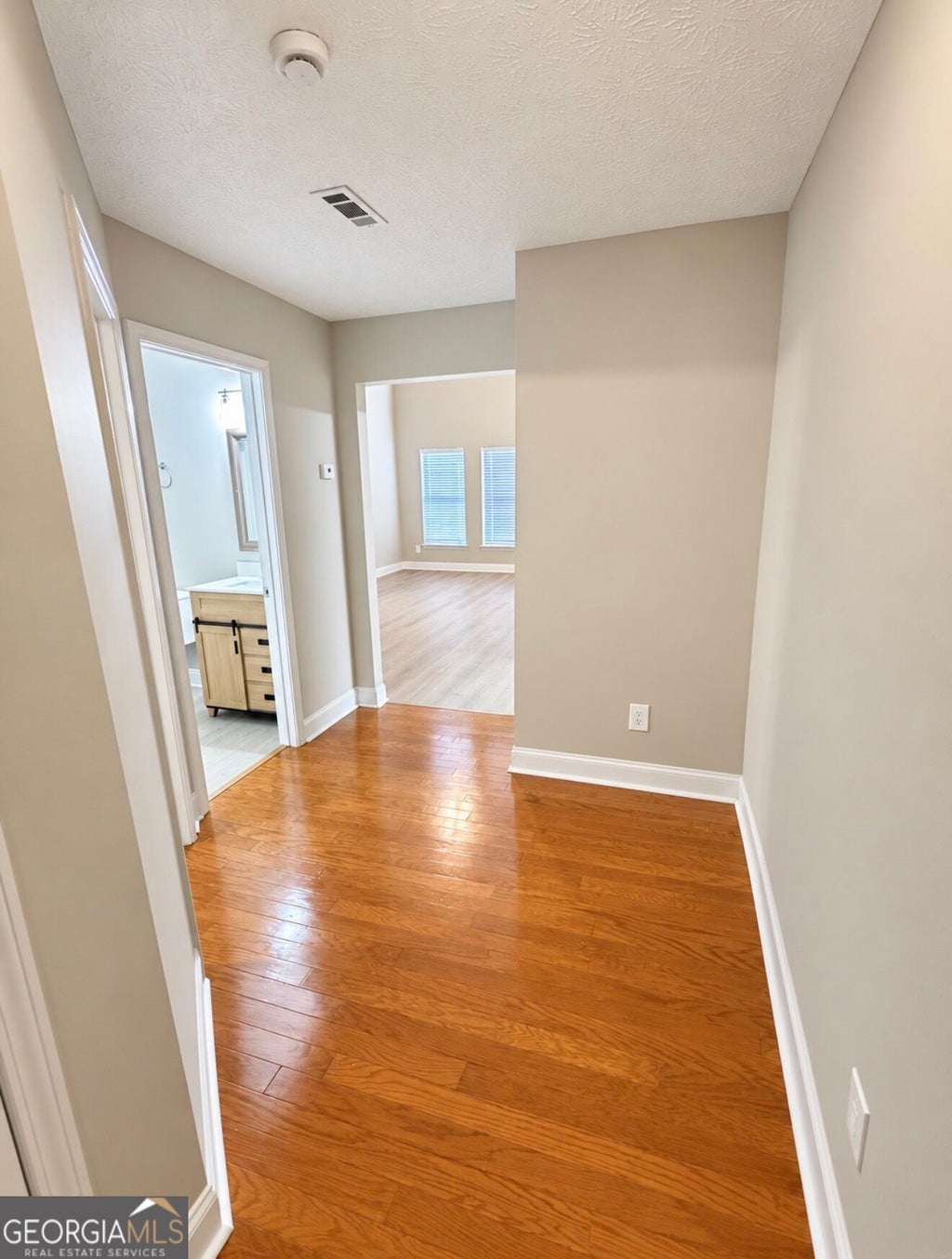 Photo of 1321 Gates Circle SE, Atlanta, GA 30316 (MLS # 10867841)