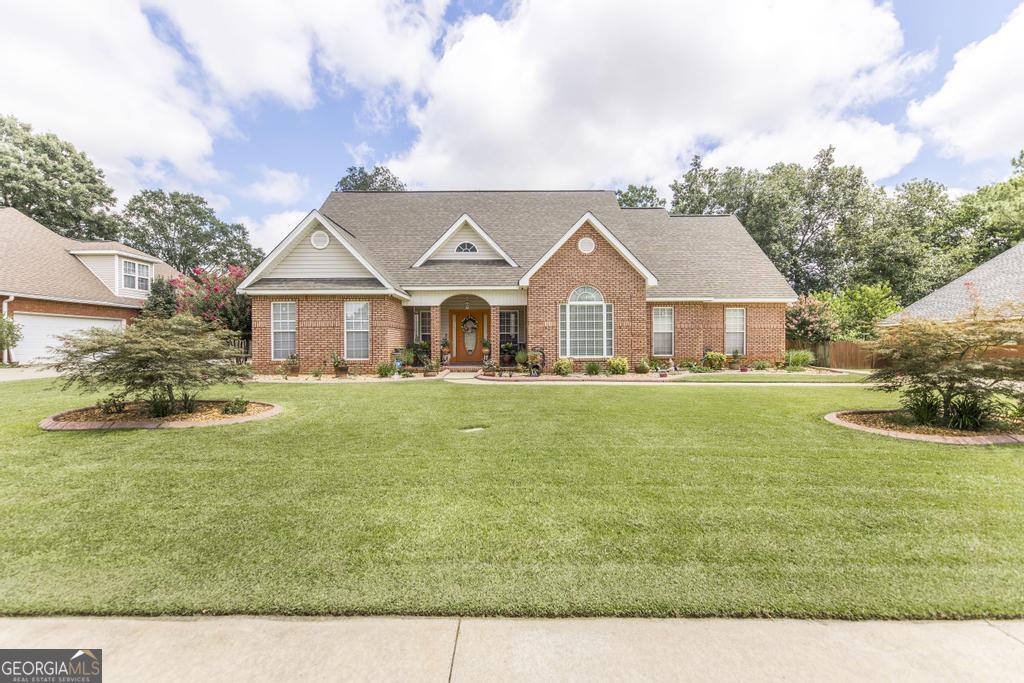 800 Bay Laurel CIR