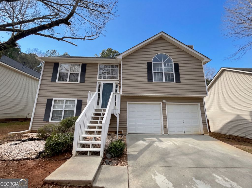 Photo of 2690 Rambling Way, Lithonia, GA 30058 (MLS # 10702448)