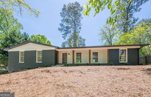 3350 Pine Meadow RD NW Atlanta GA 30327