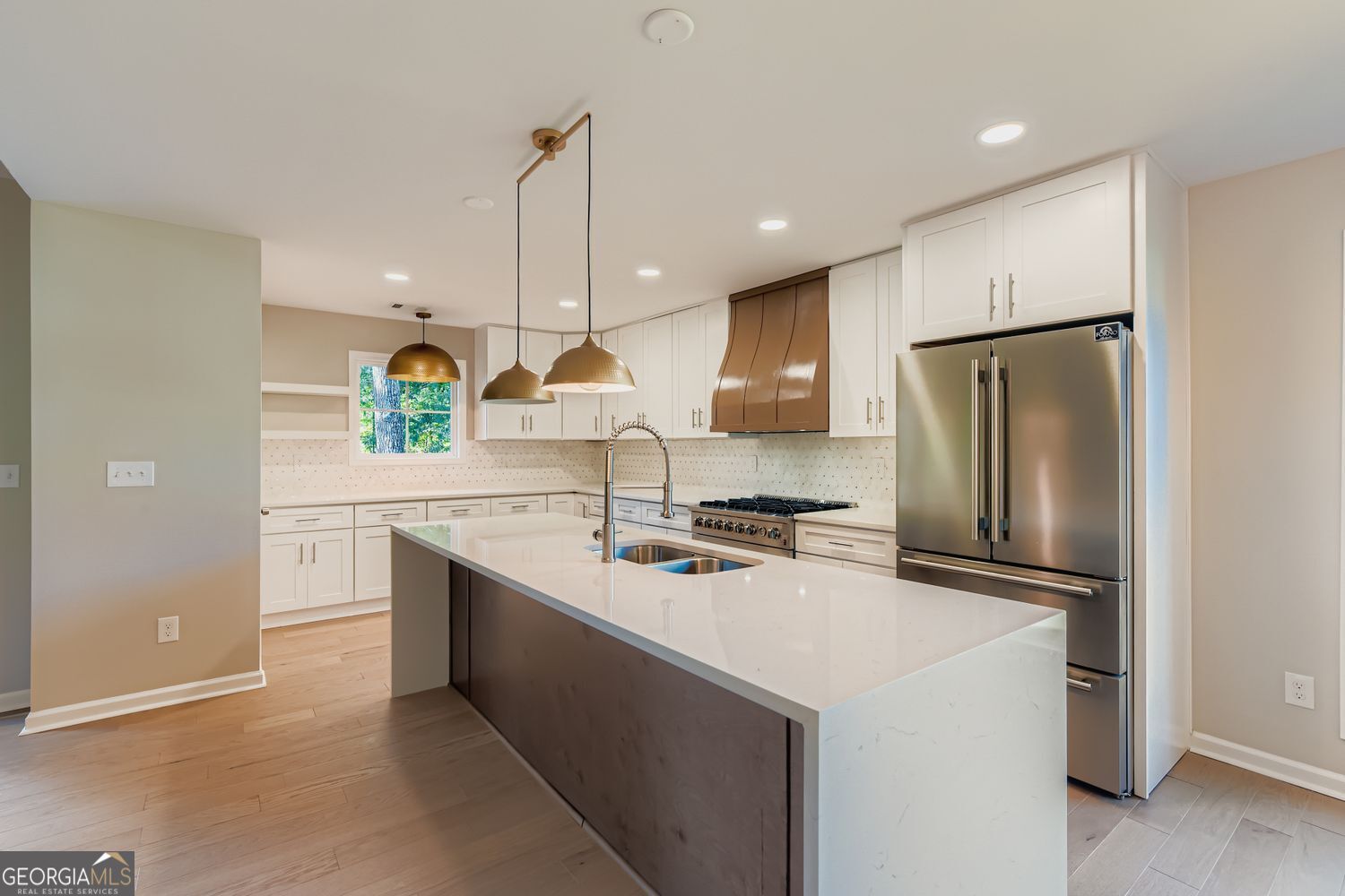101 Solomon DR