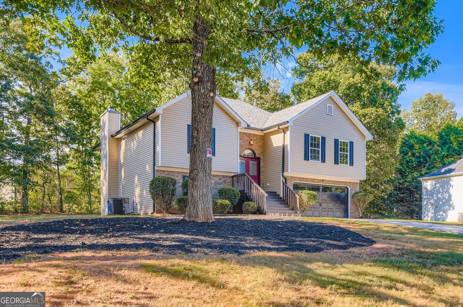 101 Solomon DR