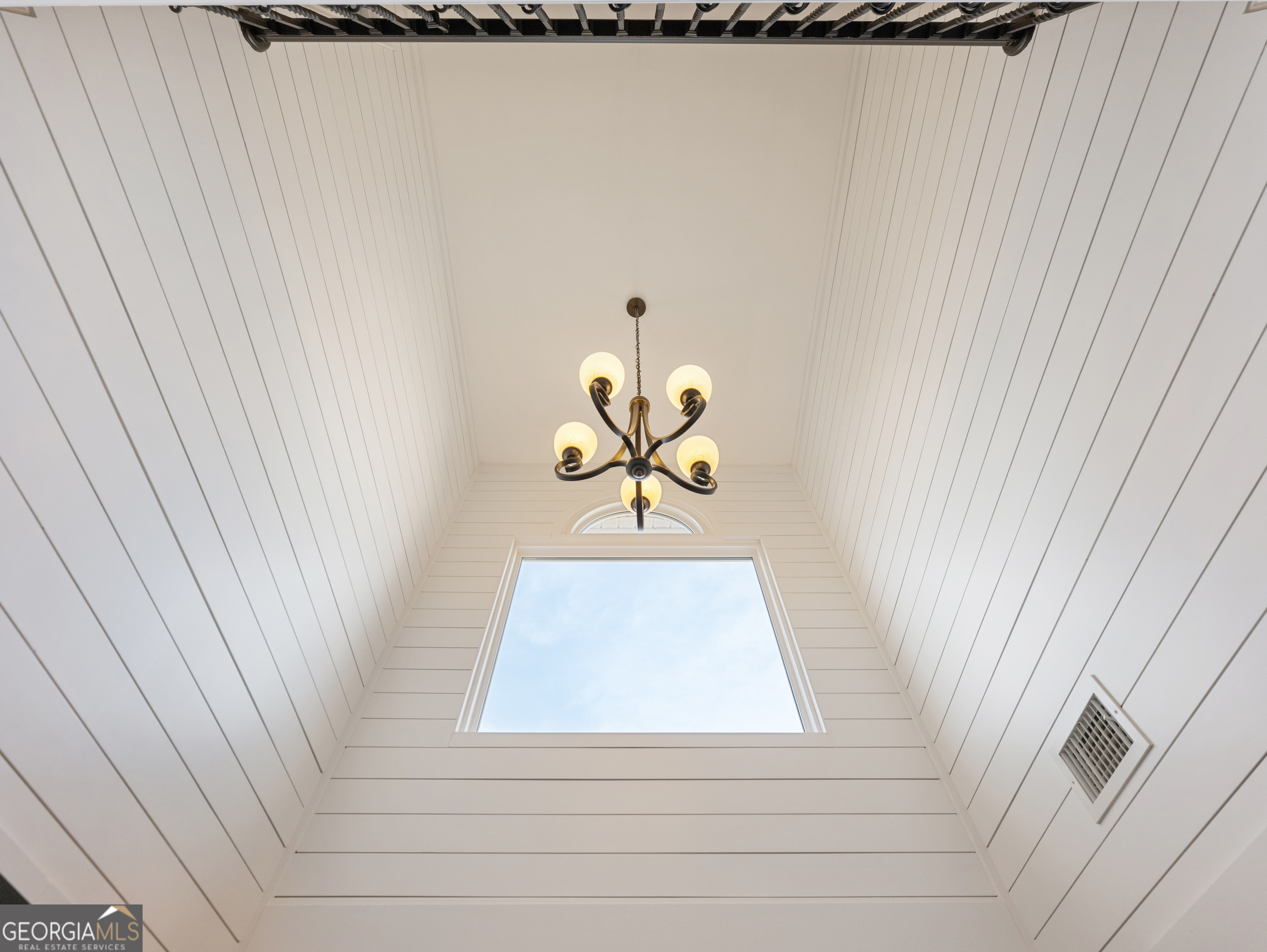 3965 Hamilton View WAY