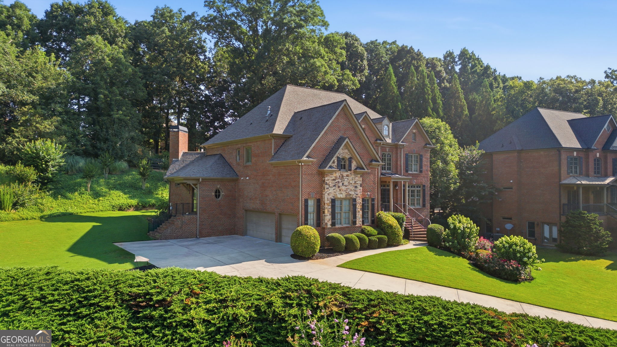 5850 Cool Springs DR