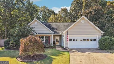 5734 Harthorn Park Pl PL Sugar Hill GA 30518