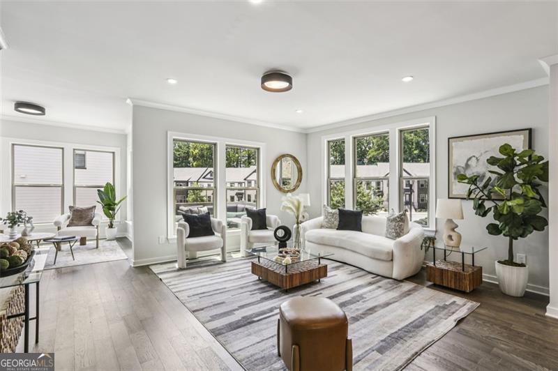 2090 Emmet Park LN 425