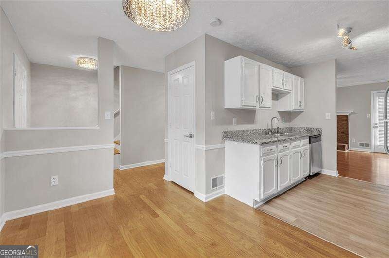 1002 Westfield TRCE SE