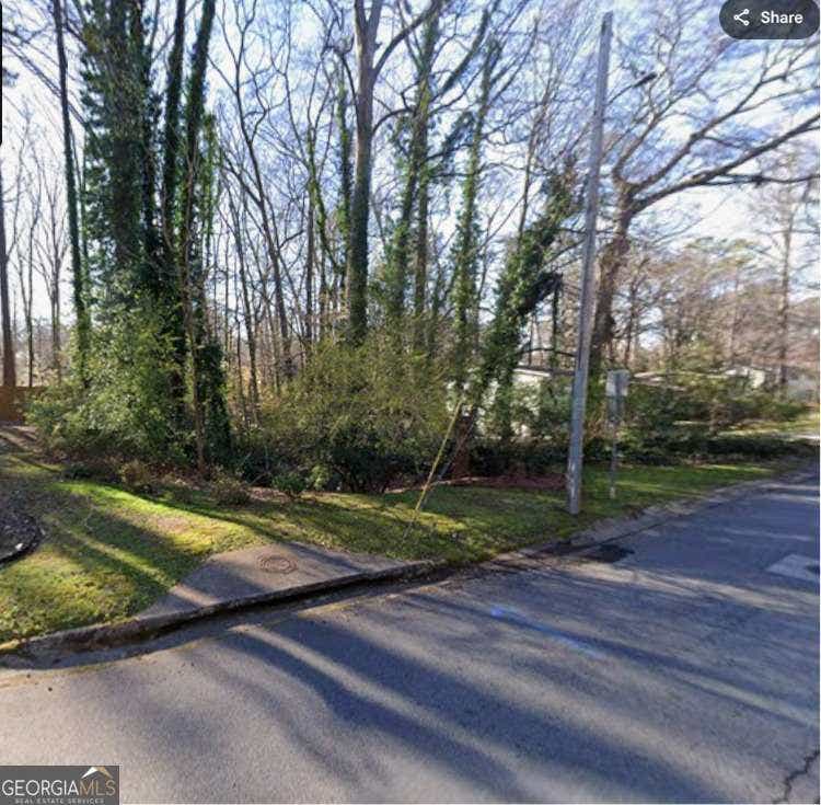 Photo of 0 Shawnee Trail SE, Marietta, GA 30067 (MLS # 10813707)
