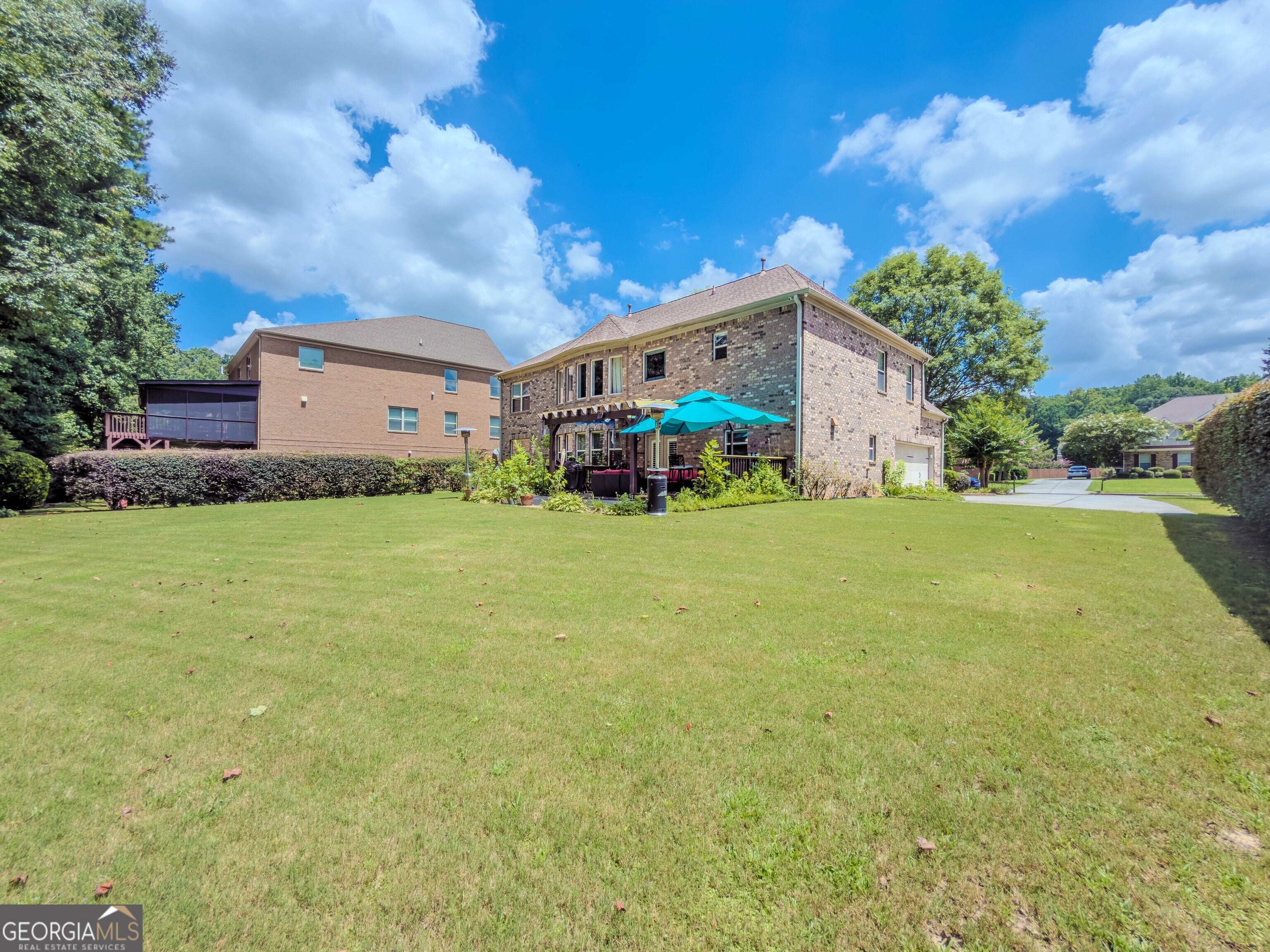40 Village Green CT SW