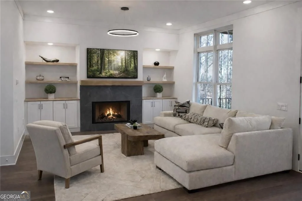531 S Main Street Unit 110