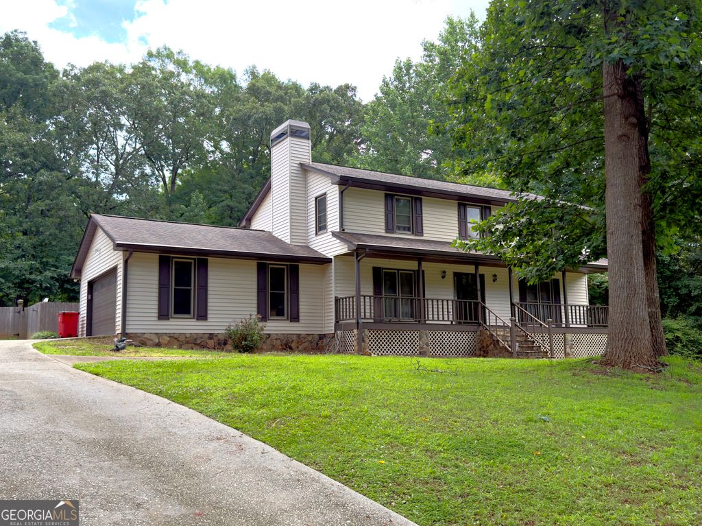 Photo of 1985 Lullwater Circle, Jonesboro, GA 30236 (MLS # 10789792)