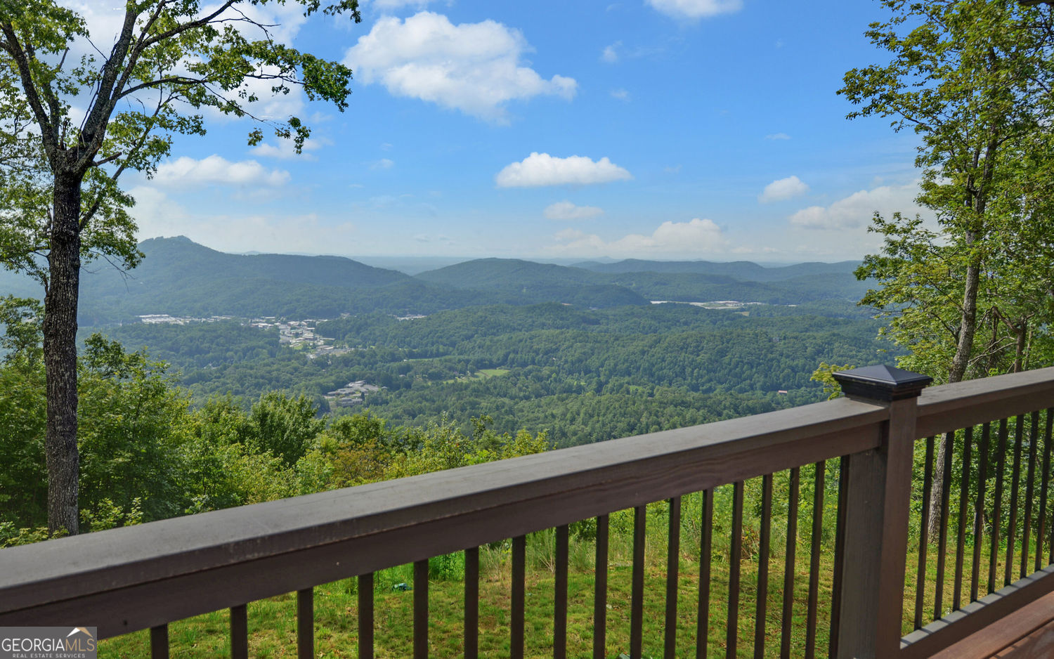 657 Winding View TRL