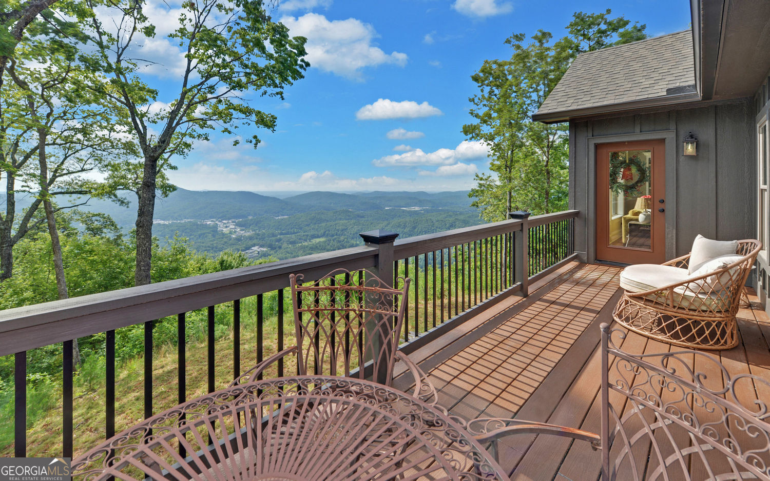 657 Winding View TRL