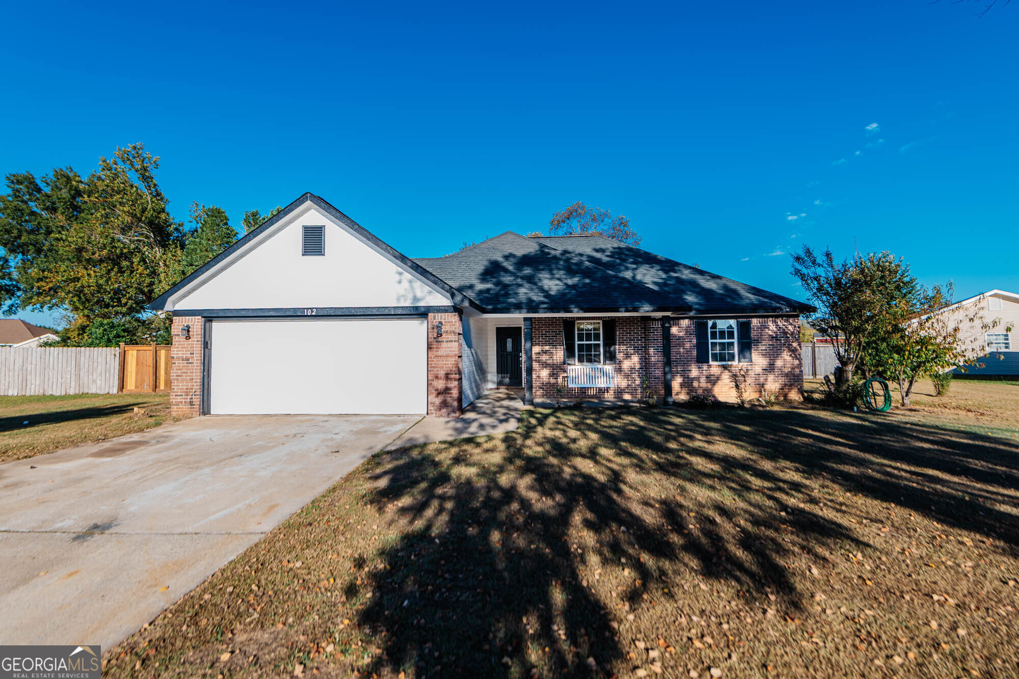 102 Stonemill DR