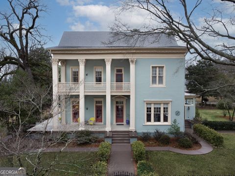 26 Magnolia ST Grantville GA 30220