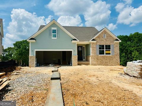 6819 Cambridge DR Flowery Branch GA 30542