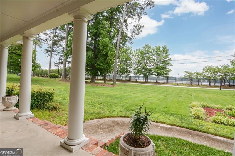 2808 Peeler RD