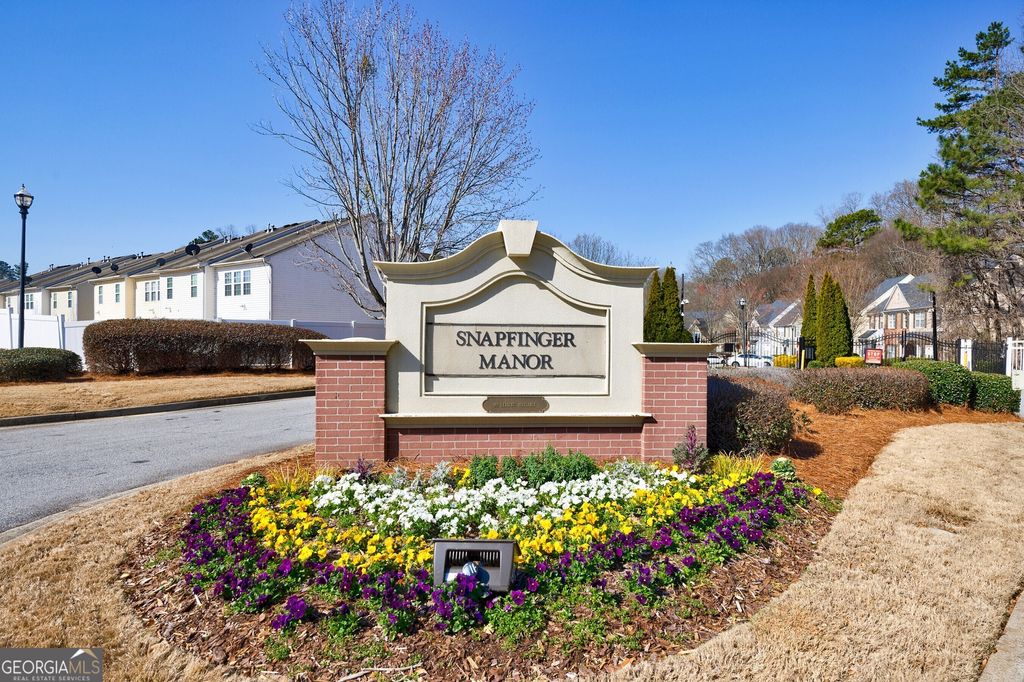 Photo of 2873 Snapfinger Manor, Decatur, GA 30035 (MLS # 10701960)