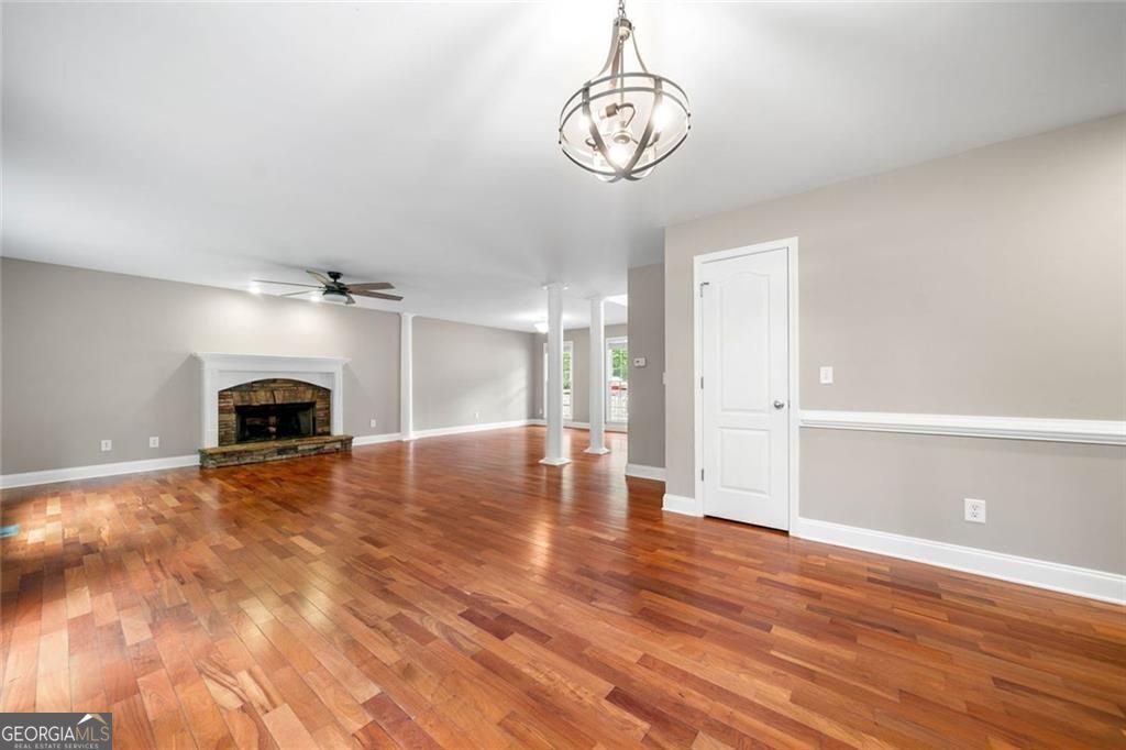 OAKWIND - Residential