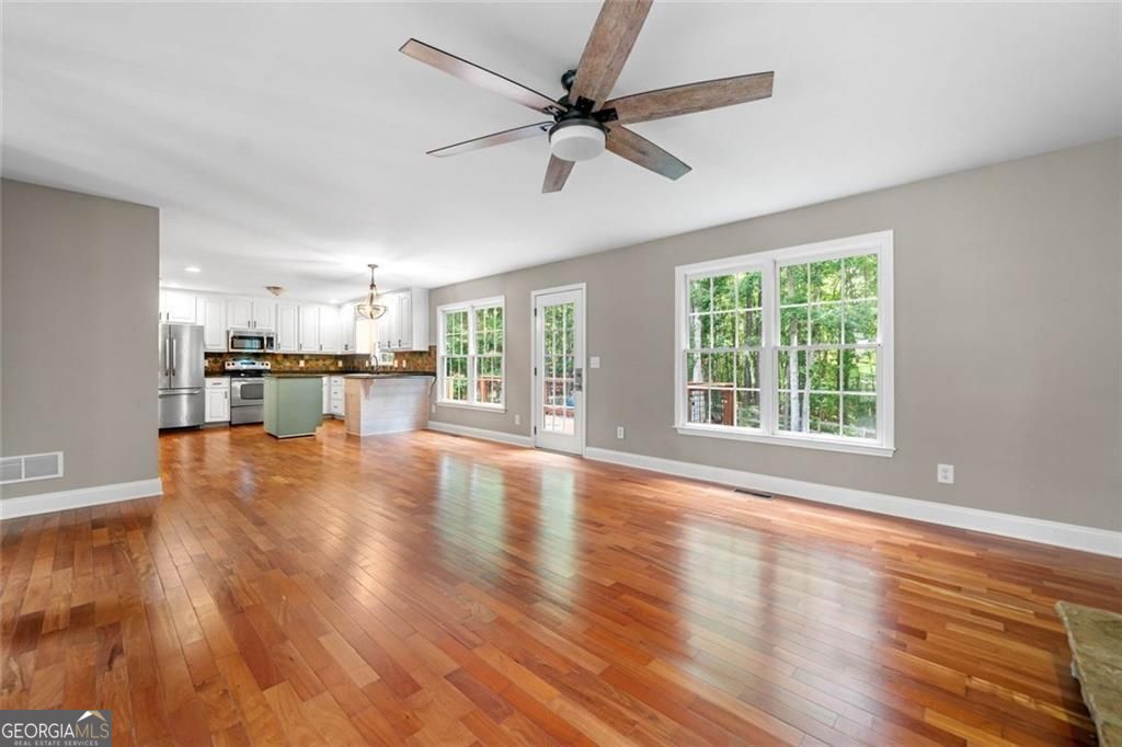 OAKWIND - Residential