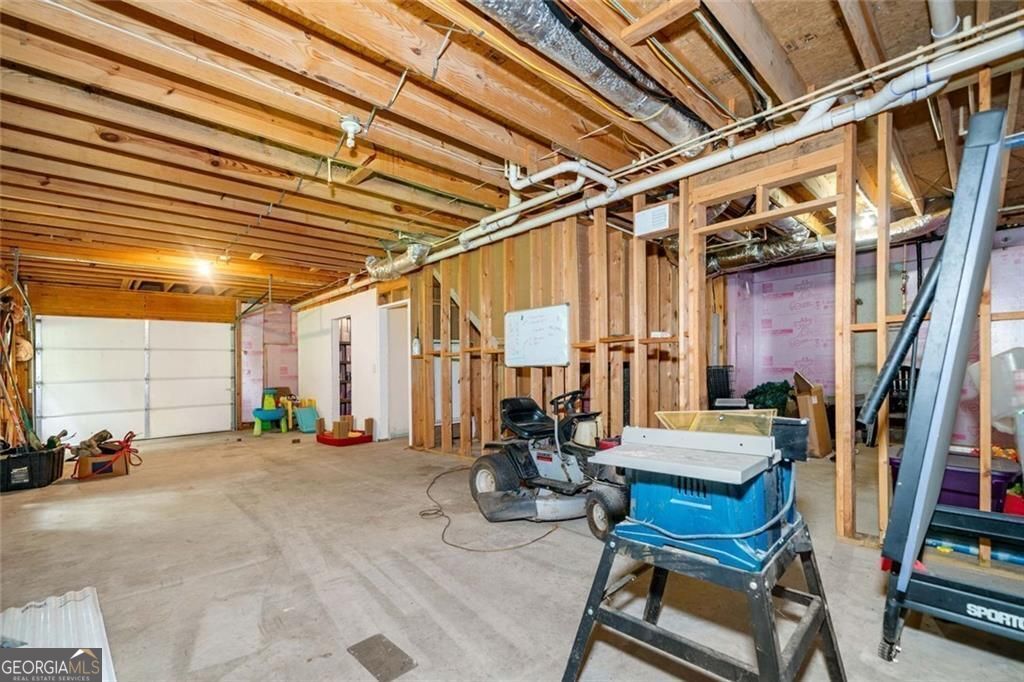 OAKWIND - Residential