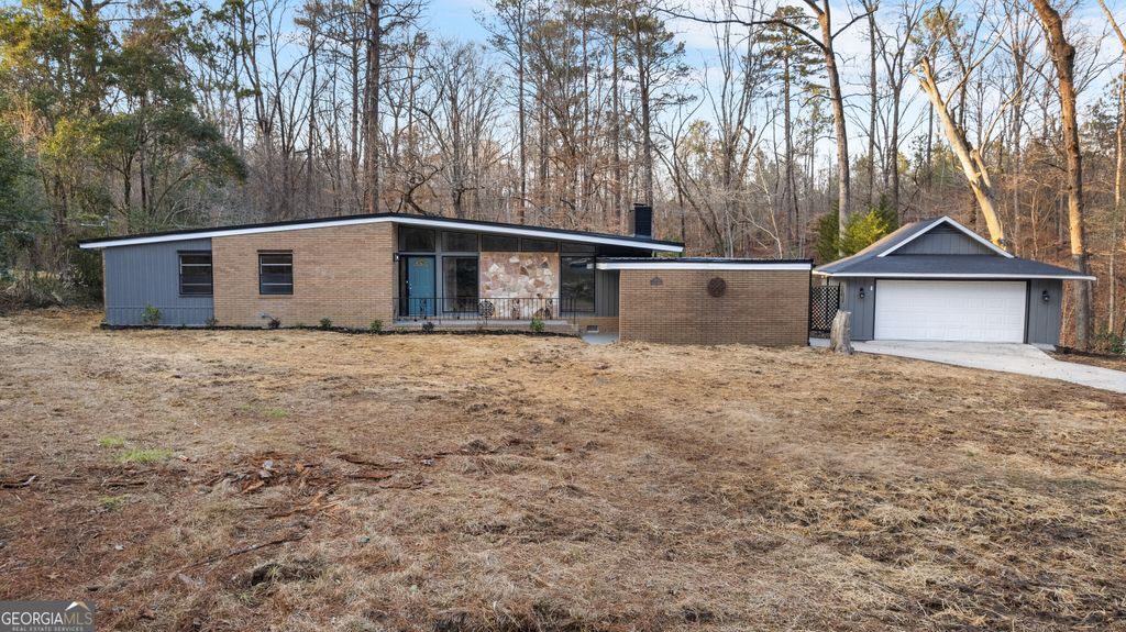 Photo of 1825 Flintwood Drive, Macon, GA 31211 (MLS # 10687031)