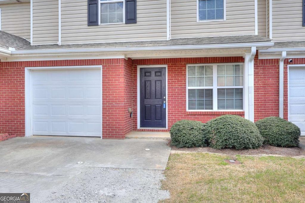 Photo of 453 Tara Commons Circle, Loganville, GA 30052 (MLS # 10793628)