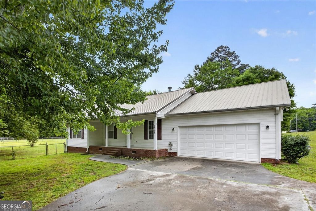Photo of 1792 Fullers Chapel Road, Chatsworth, GA 30705 (MLS # 10770751)