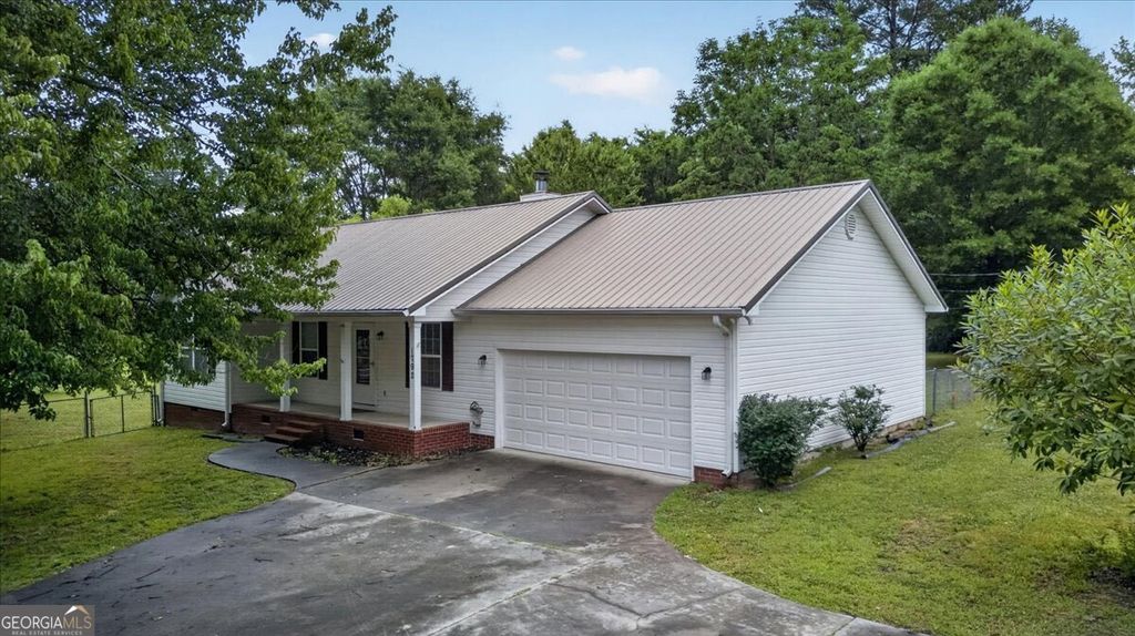 Photo of 1792 Fullers Chapel Road, Chatsworth, GA 30705 (MLS # 10770751)