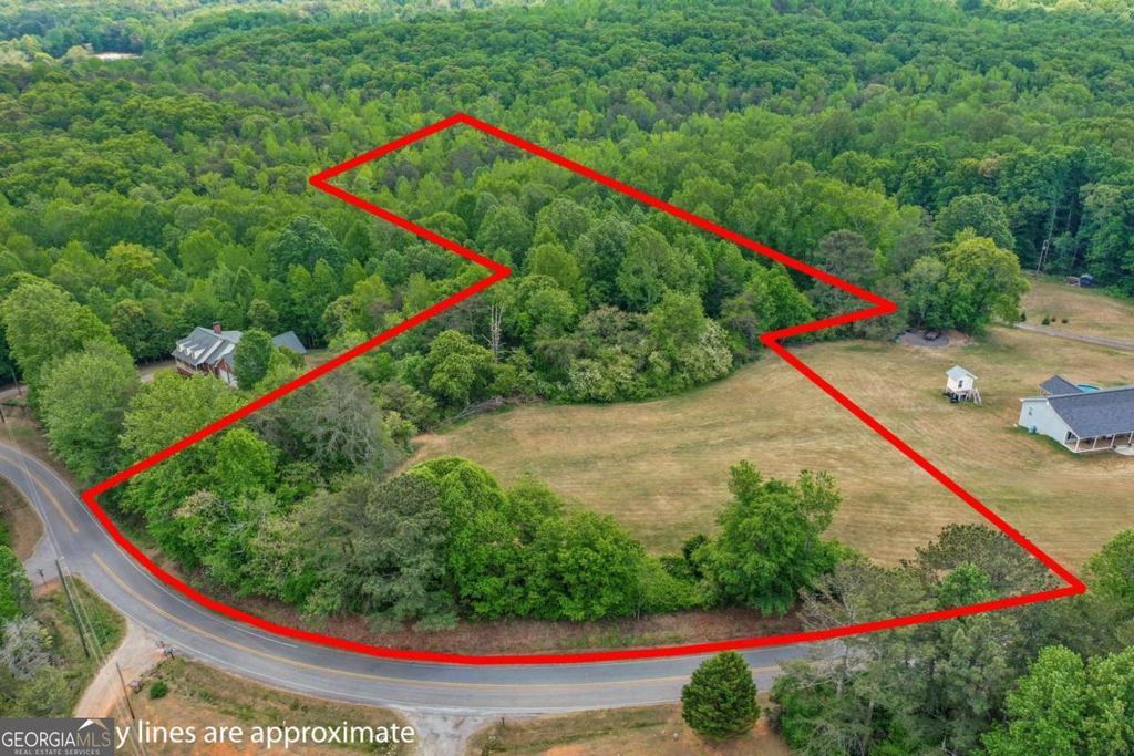 Photo of 7325 Anderson Lake Road, Dawsonville, GA 30534 (MLS # 10753568)