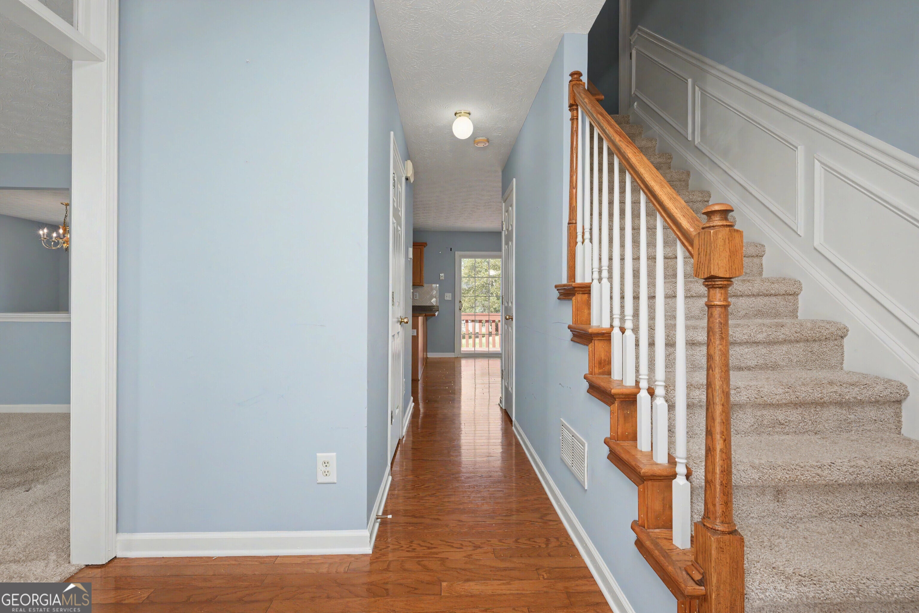 339 Meadow Farm LN