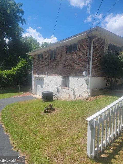 A home in Rossville