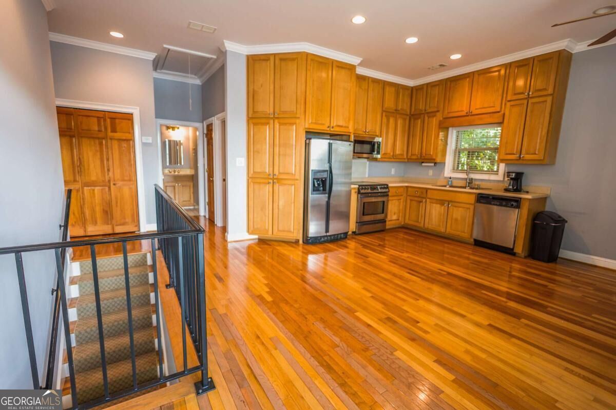157 Andrea CIR